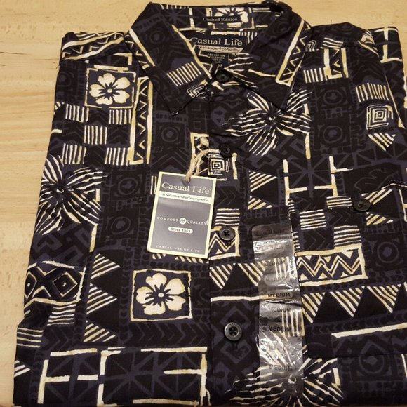 MEN'S Medium CASUAL LIFE WEEKENDER BUTTON DOWN SHORT SLEEVE SHIRT - Picture 2 of 4